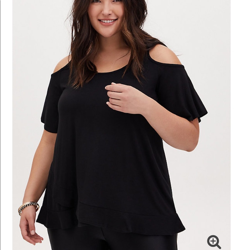 NWT cold shoulder top